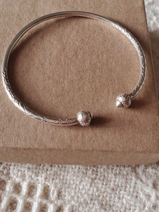 Jewelry - Sterling Silver West Indies vintage bangle bracelet